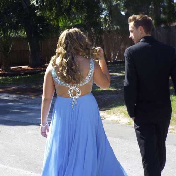 Alyce Paris dress - Picture 5 of 6